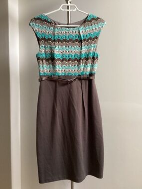 Crochet top shift dress with detachable belt